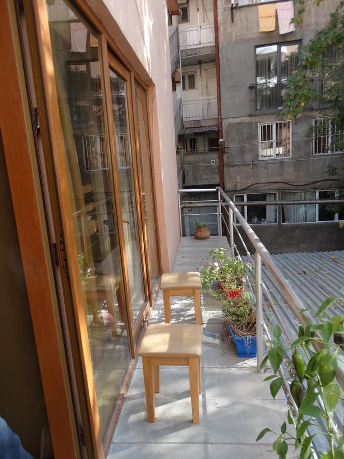 Destiny 1 Hostel Yerevan Bagian luar foto